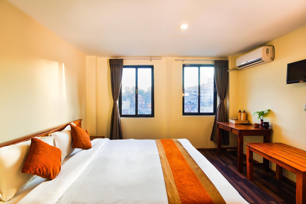 Golden Temple Inn Kathmandu Bagian luar foto